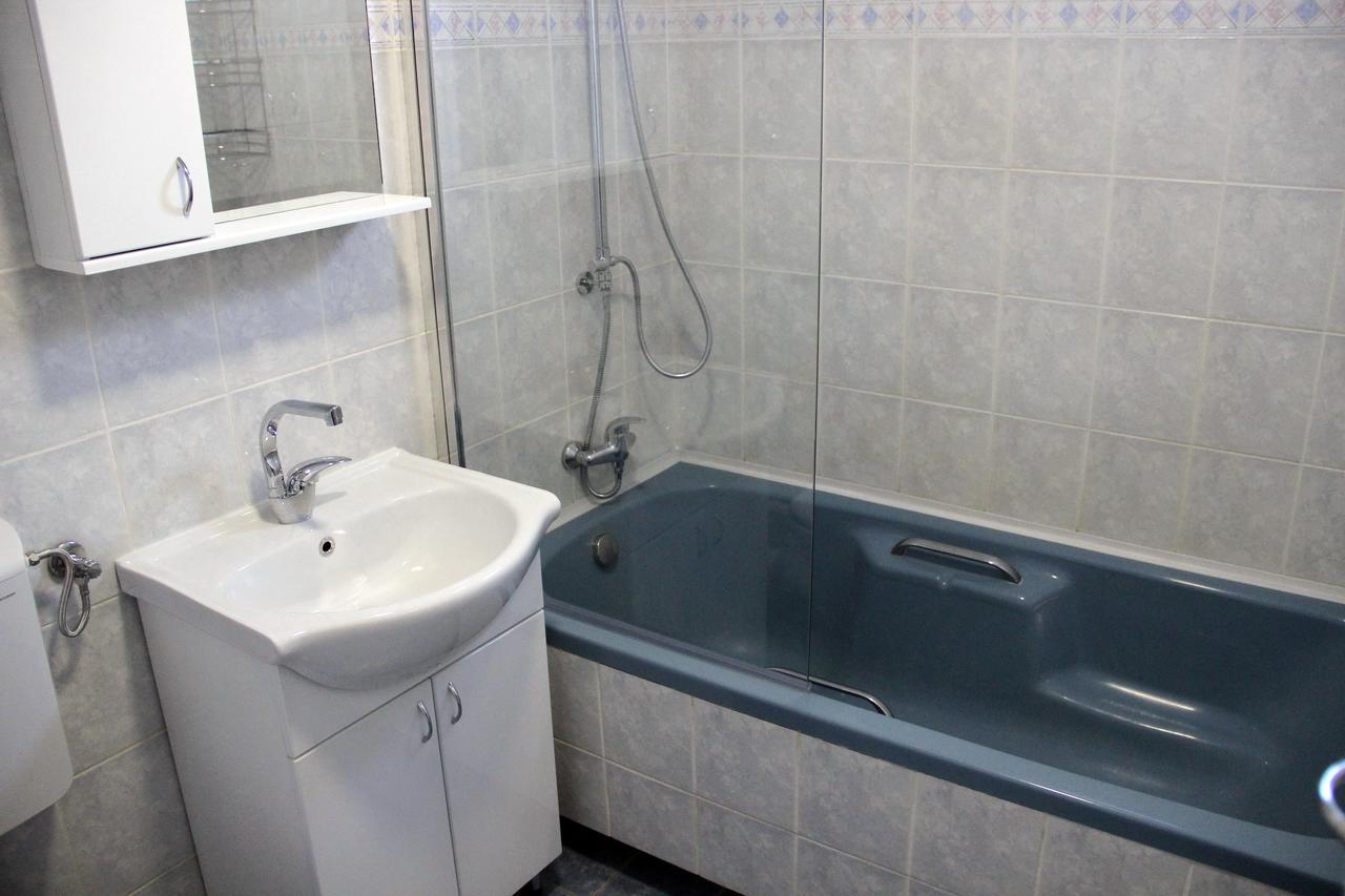 Apartment Cherry Zrenjanin Esterno foto